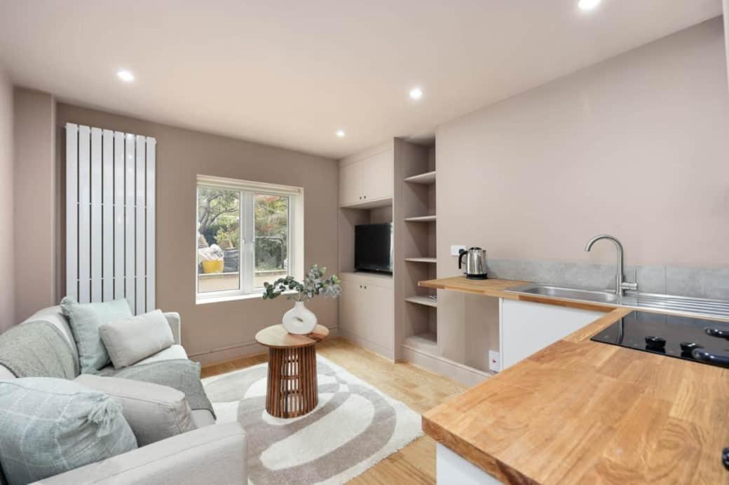 Camden Garden Apartments ลอนดอน ภายนอก รูปภาพ